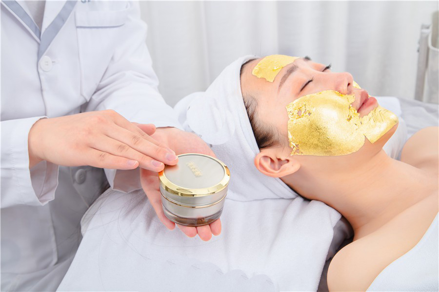 雷竞技盘口服务项目-净肤清肌系列皮肤管理：黄金焕肤