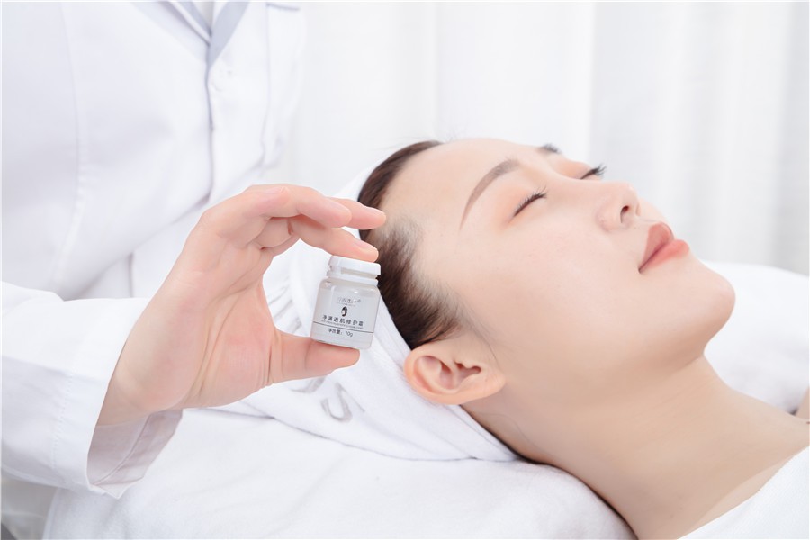 雷竞技盘口服务项目-净肤清肌系列皮肤管理：清肌净螨管理