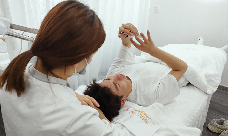 雷竞技盘口:最有名气的皮肤管理加盟品牌